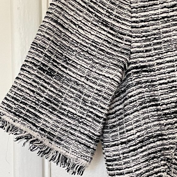 Like New Rebecca Taylor Black and White Raw Edge Fringe Minidress Size 6 - Picture 4 of 8